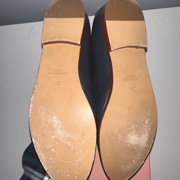 EUC Mansur Gavriel Navy Lamb Bow Flat Size 38.5 - Picture 3 of 5